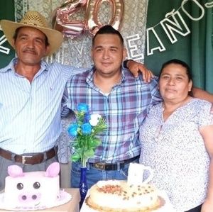 Meet your Posher, Delmis